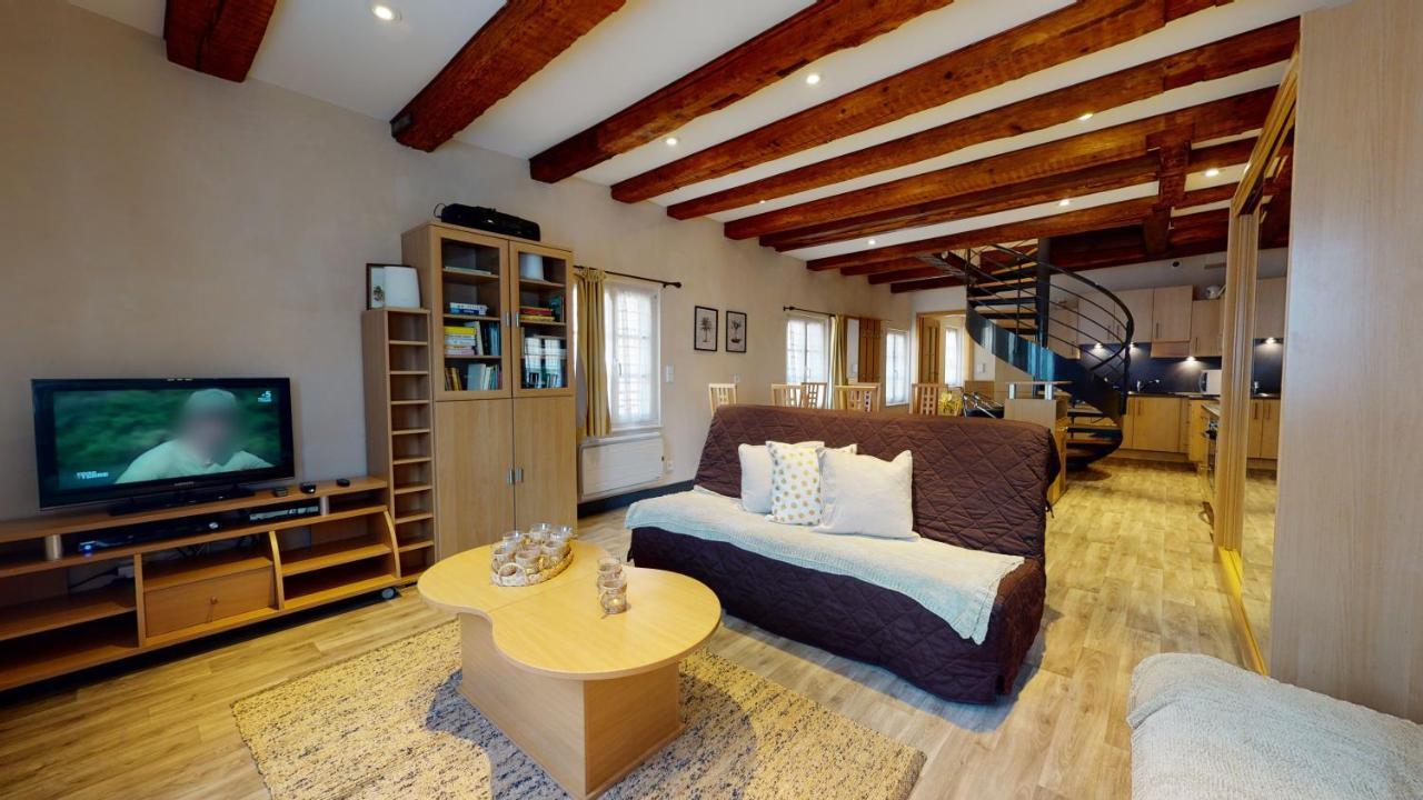 Aux Bijoux De Colmar - 1 Parking Gratuit Apartment Ngoại thất bức ảnh